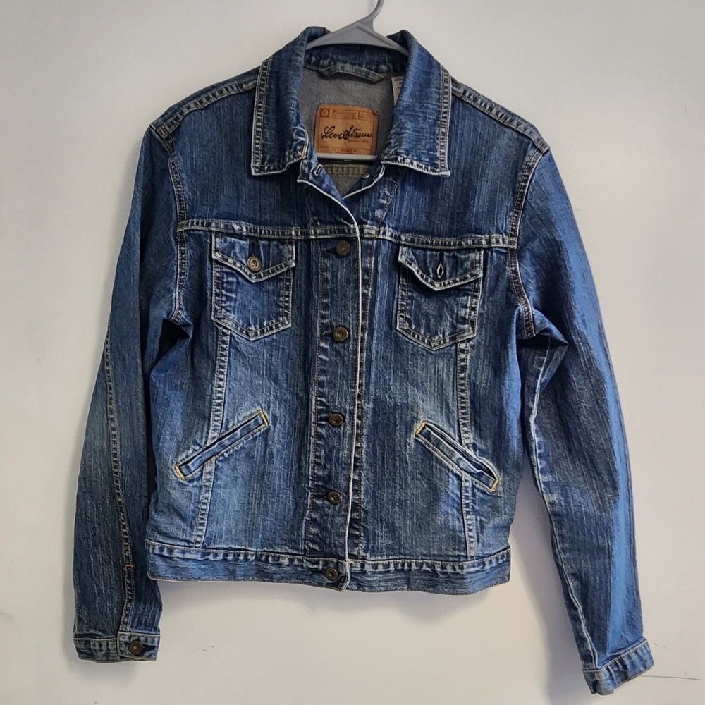Vintage M(8/10) Levi Strauss Signature San Francisco. CA LL-1056  Denim Jacket